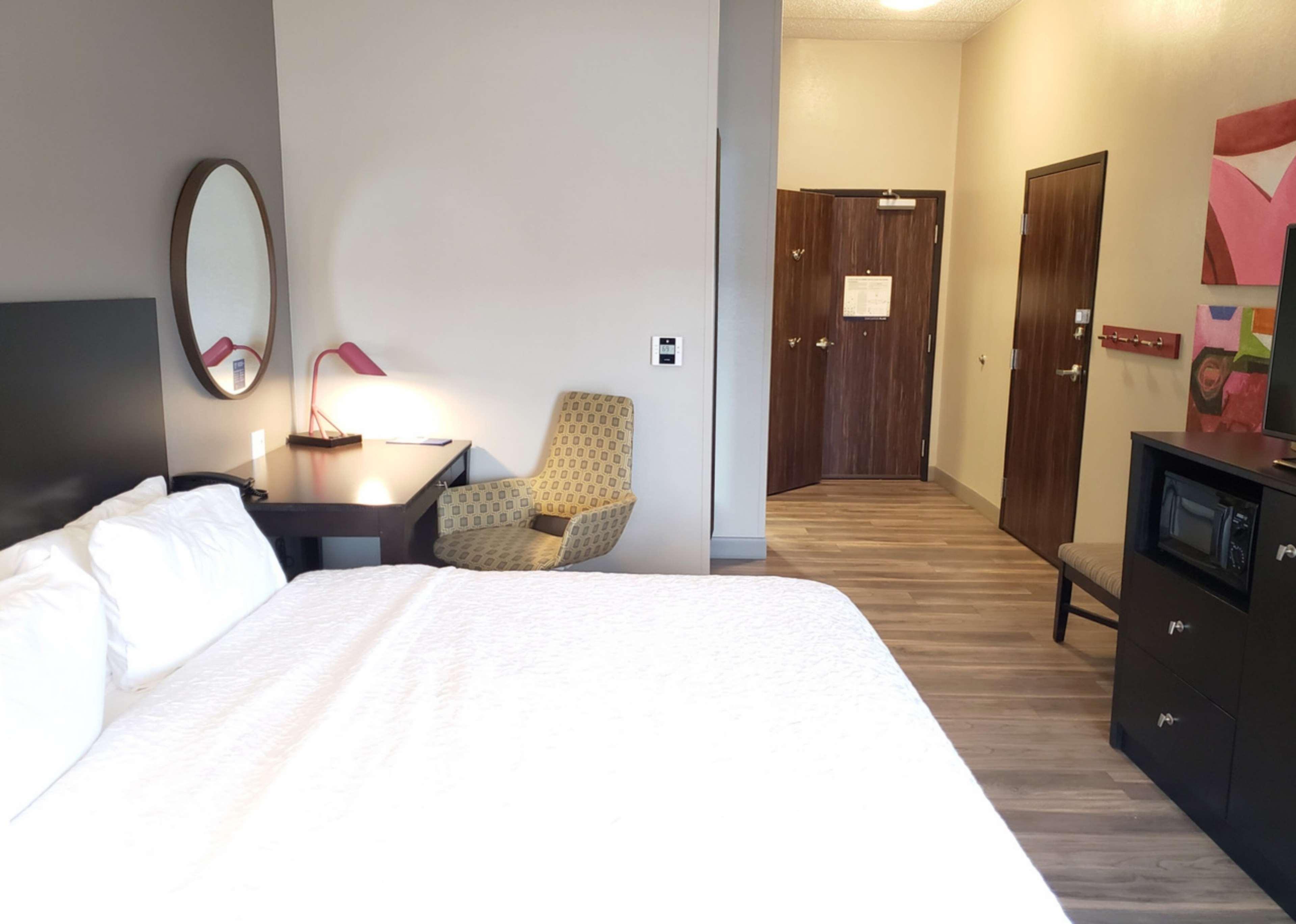 Hampton Inn Johnstown Geistown Bagian luar foto