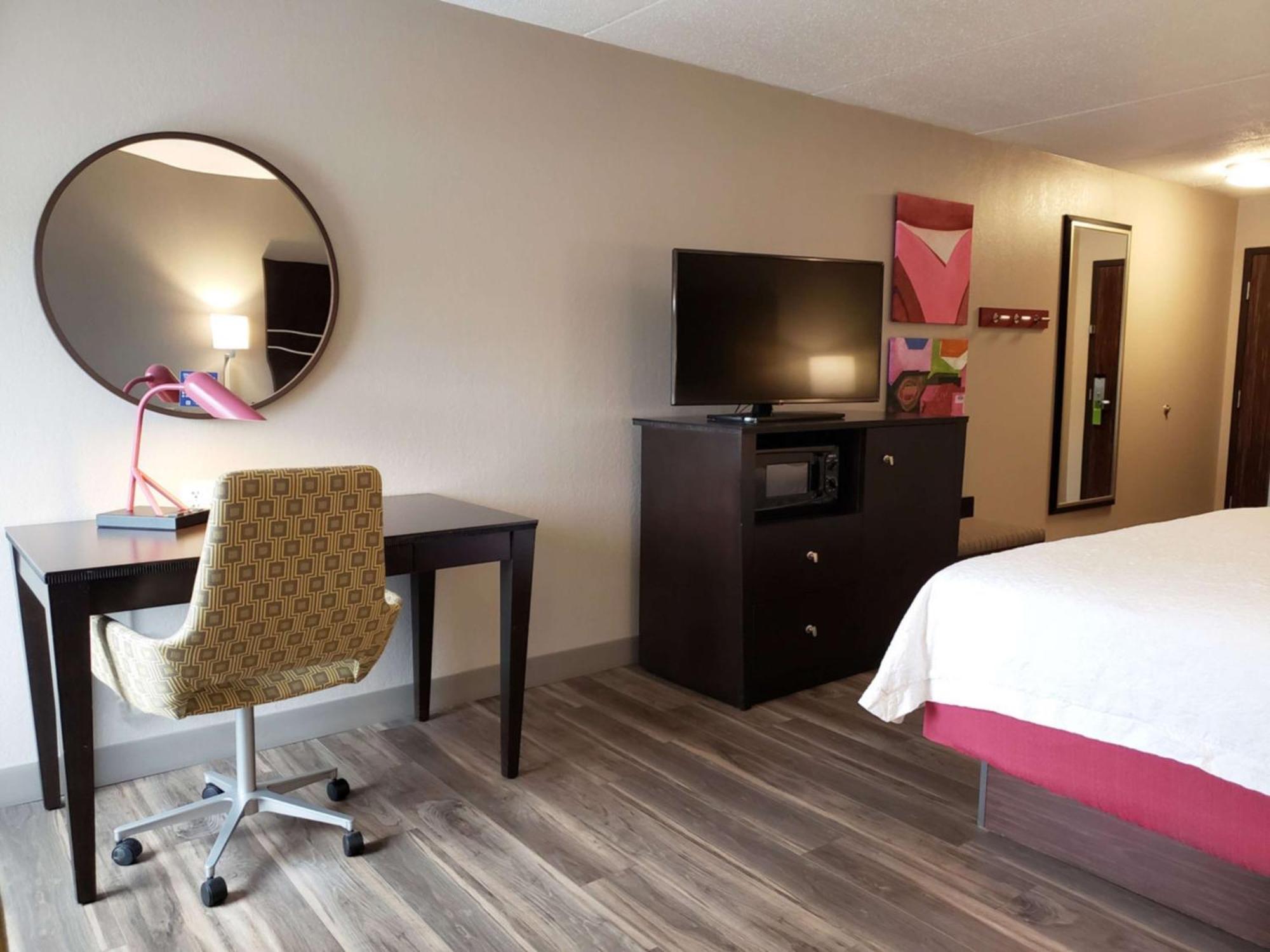 Hampton Inn Johnstown Geistown Bagian luar foto
